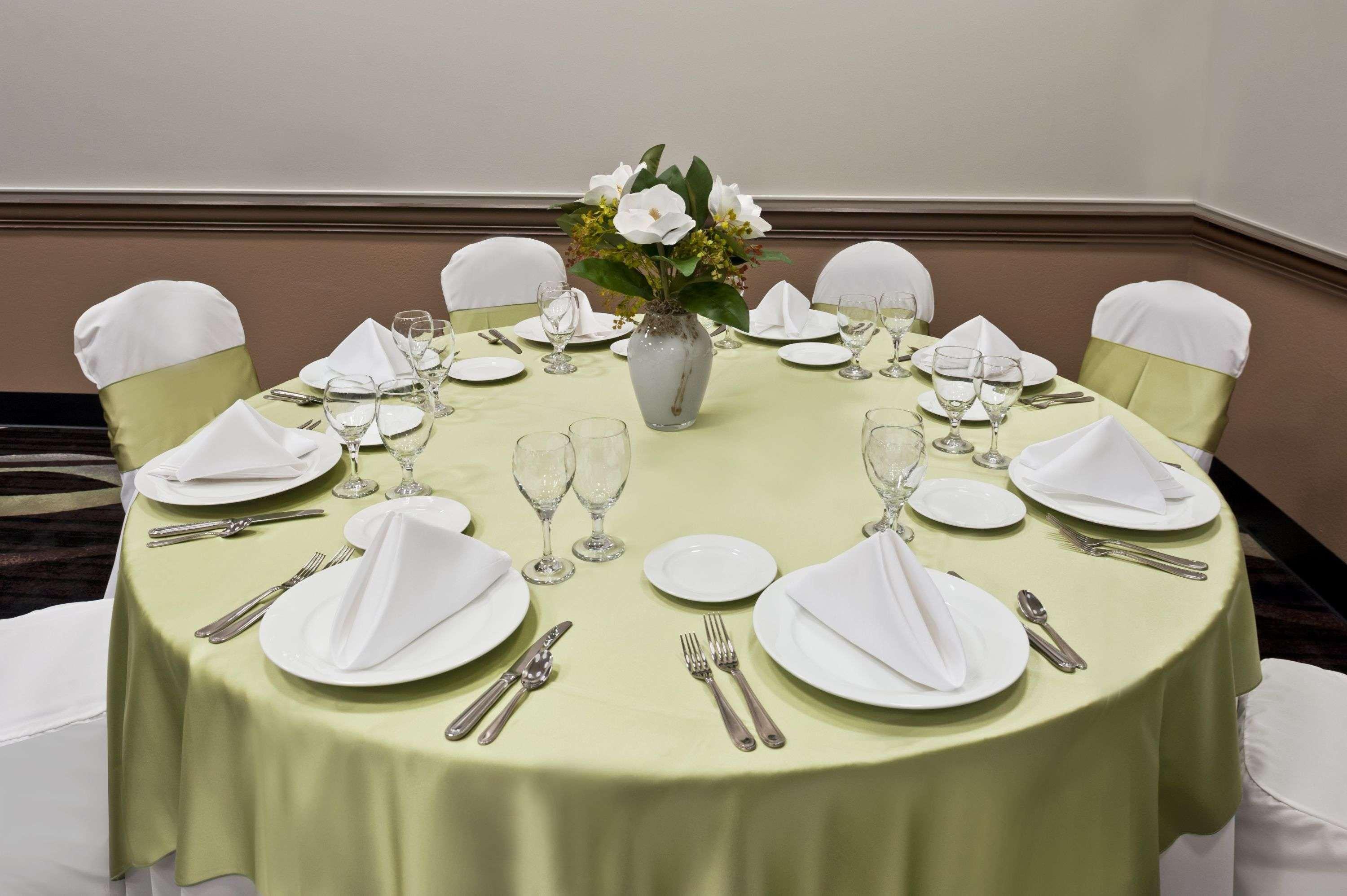 Wingate By Wyndham And Williamson Conference Center Hotel Round Rock Bagian luar foto